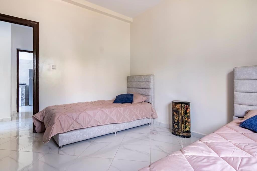 Appartement Chaleureux Et Calme, Parking, Jardin Agadir Exterior foto